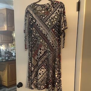 Roz & Ali Multicolor Patterned Long Sleeve Dress